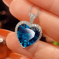 Blauer Spinell Anhänger mit Box-Kette