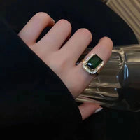 Smaragdgrüner Ring